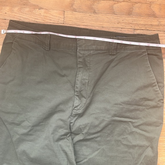Bundle of GAP Straight Khakis - Picture 4 of 8
